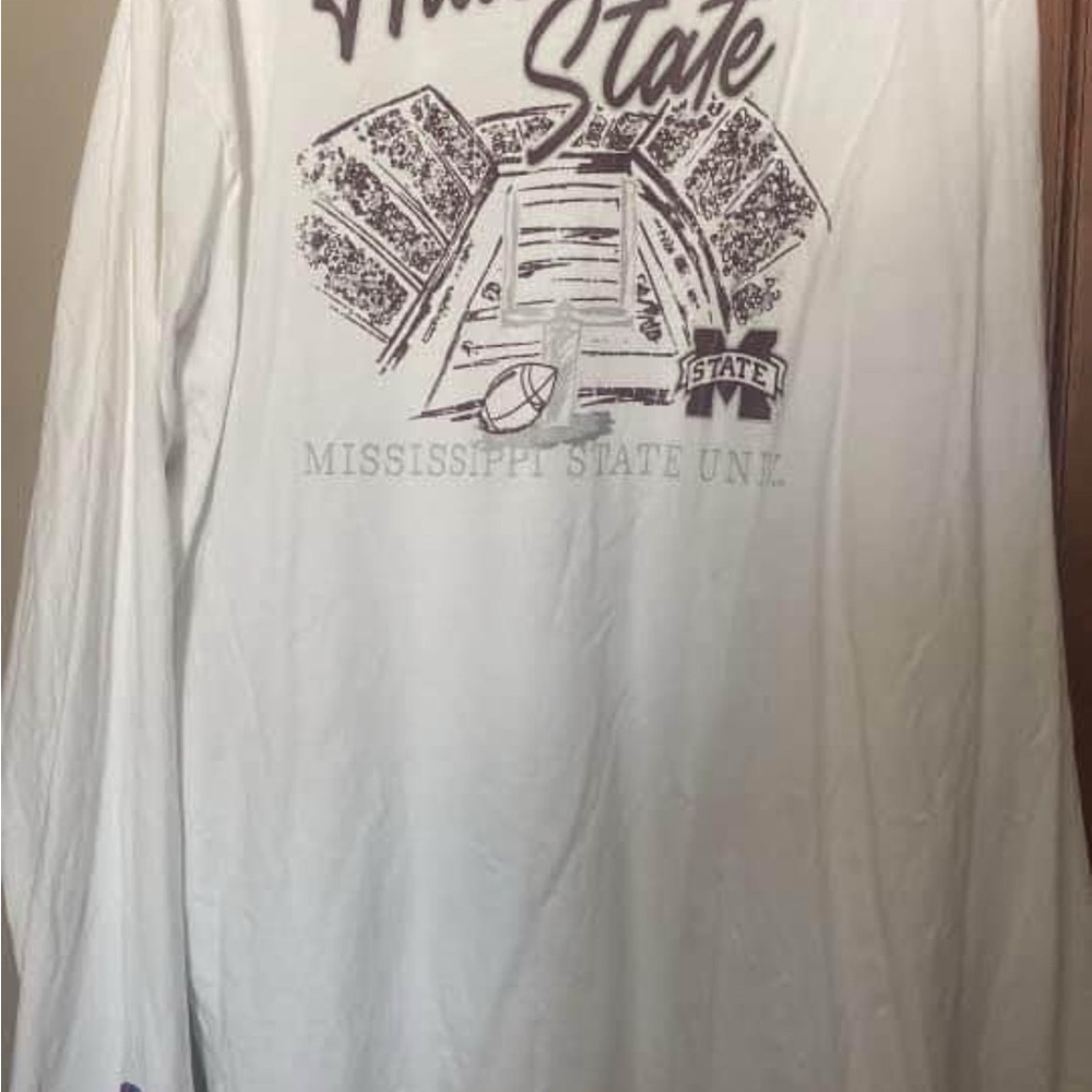 Ms state long sleeve new without tags size xxl